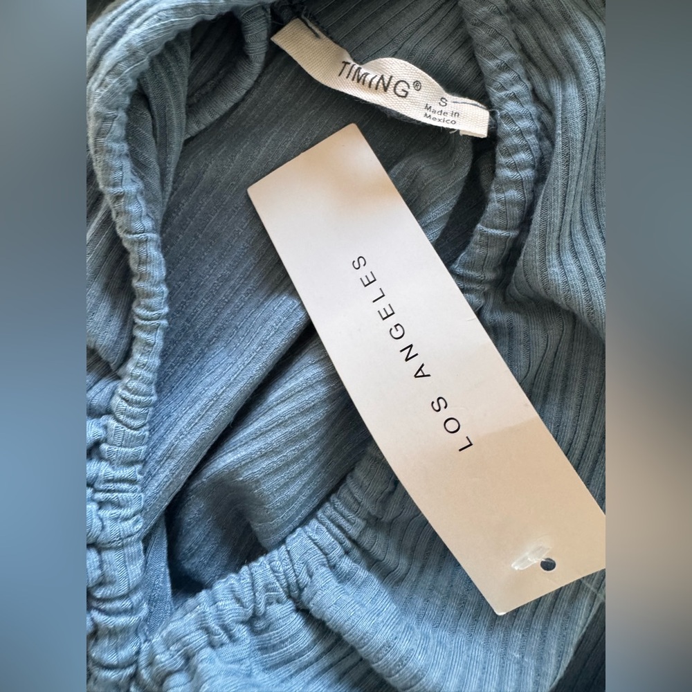 Timing Blue Keyhole Ruched Crop Top - Picture 10 of 10